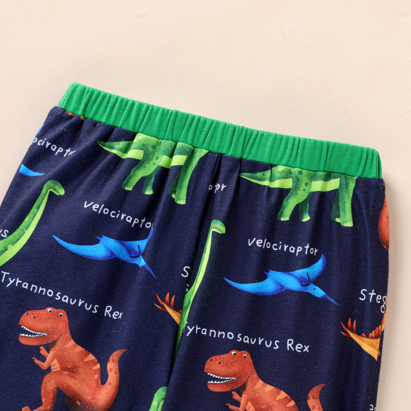Pysjamas Dino 6-9 År - Familie4Ever